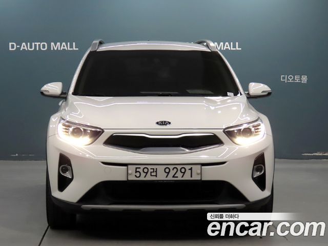 Kia Stonic 1.4 Trendy — пробег 85 200 км — фото 2 из 5