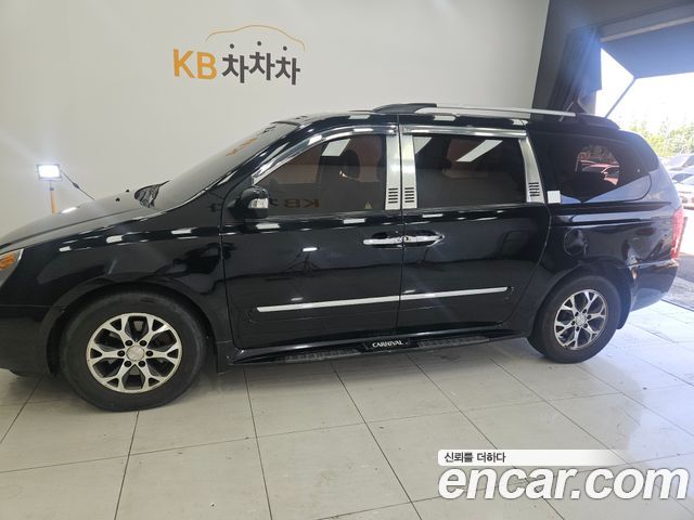 Kia Carnival Grand Carnival President — пробег 170 000 км — фото 4 из 5