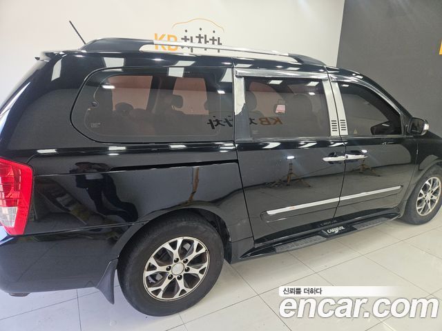 Kia Carnival Grand Carnival President — пробег 170 000 км — фото 5 из 5