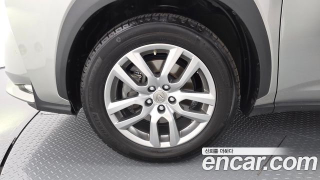 Lexus NX Supreme — пробег 93 328 км — фото 5 из 5