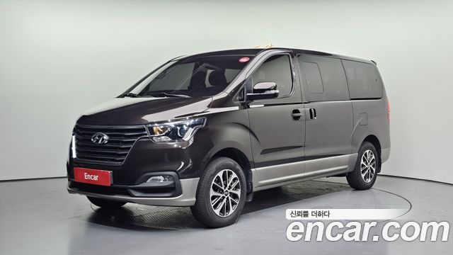 Hyundai Starex 4WD Urban 9-Seater Exclusive — пробег 81 242 км — фото 1 из 5