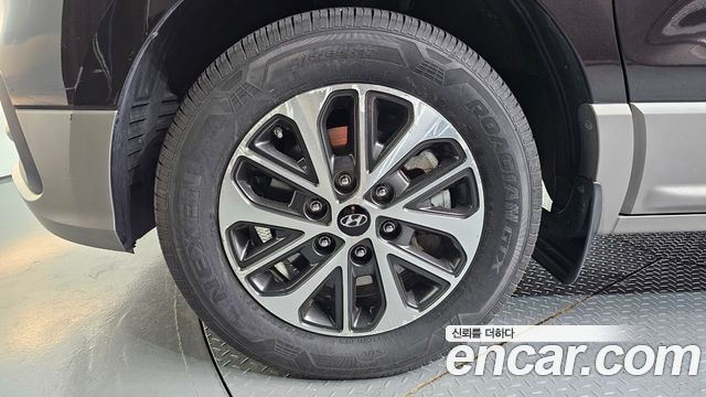 Hyundai Starex 4WD Urban 9-Seater Exclusive — пробег 81 242 км — фото 5 из 5