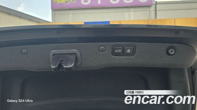 Hyundai Equus из Кореи Encar