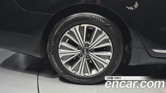Kia K7 из Кореи Encar