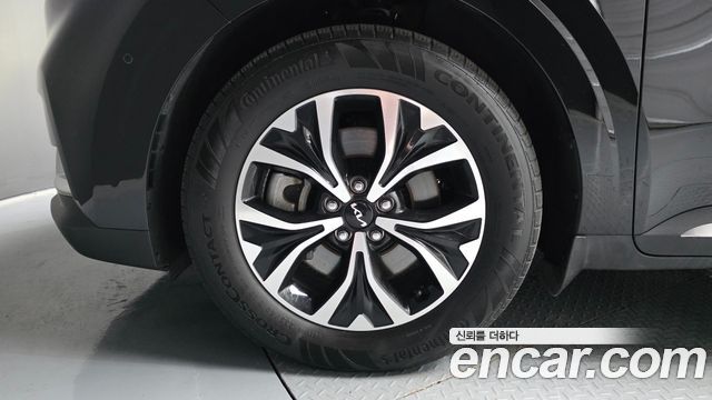 Kia Carnival Gasoline 11-Seater Signature — пробег 49 255 км — фото 5 из 5