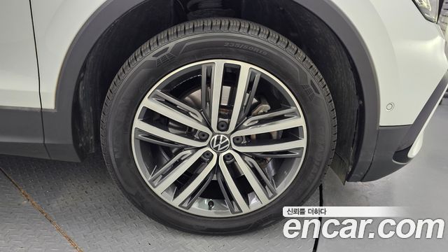 Volkswagen Tiguan из Кореи Encar