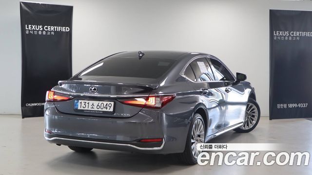 Lexus ES из Кореи Encar
