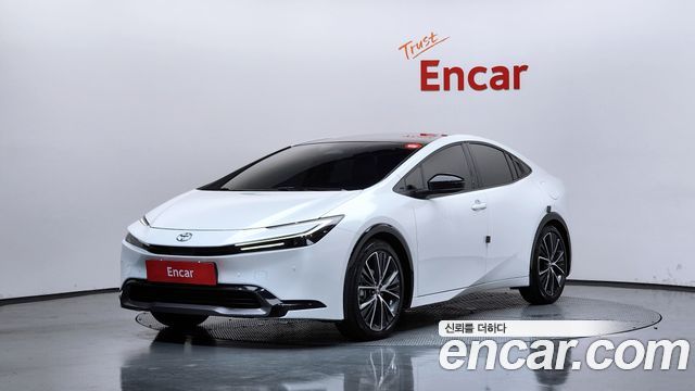 Toyota Prius из Кореи Encar