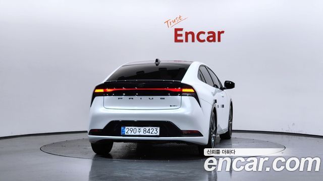 Toyota Prius из Кореи Encar
