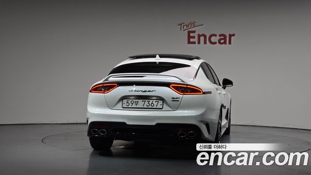 Kia Stinger из Кореи Encar