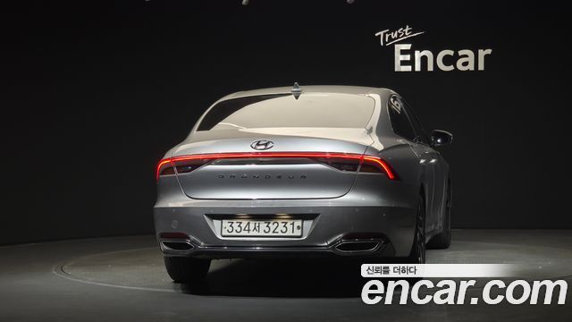 Hyundai Grandeur из Кореи Encar