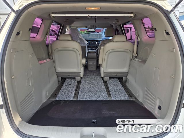 Kia Carnival 9-seater Luxury — пробег 276 871 км — фото 1 из 5
