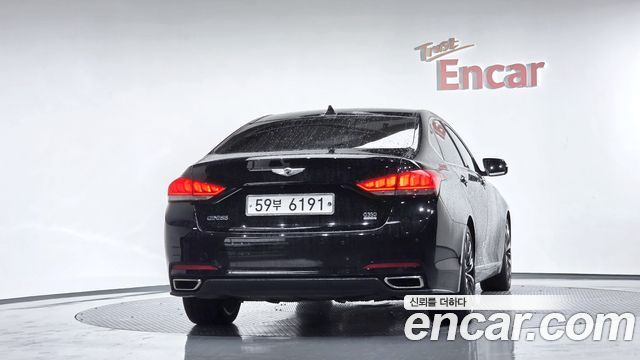 Hyundai Genesis из Кореи Encar