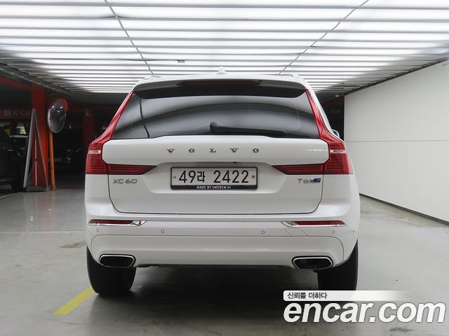 Volvo XC60 T6 Inscription — пробег 81 263 км — фото 3 из 5
