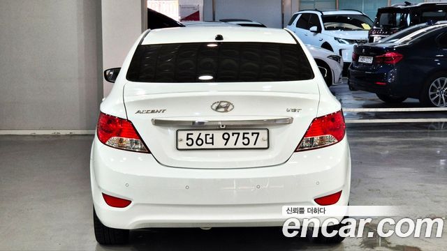 Hyundai Accent Diesel 1.6 VGT Premium — пробег 82 231 км — фото 5 из 5