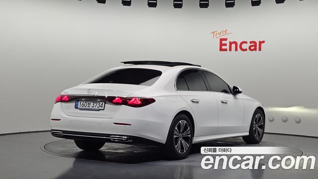 Mercedes-Benz E-Class из Кореи Encar
