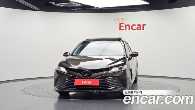 Toyota Camry 2.5 — пробег 68 540 км — фото 3 из 5