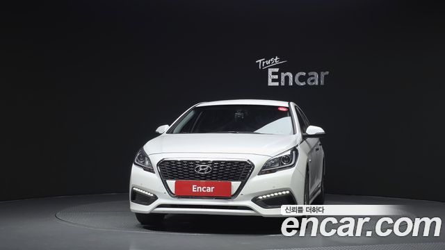 Hyundai Sonata 2.0 HEV Premium — пробег 165 875 км — фото 3 из 5