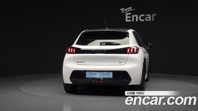 Peugeot 208 из Кореи Encar