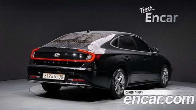 Hyundai Sonata 2.0 Premium Plus — пробег 51 828 км — фото 2 из 5