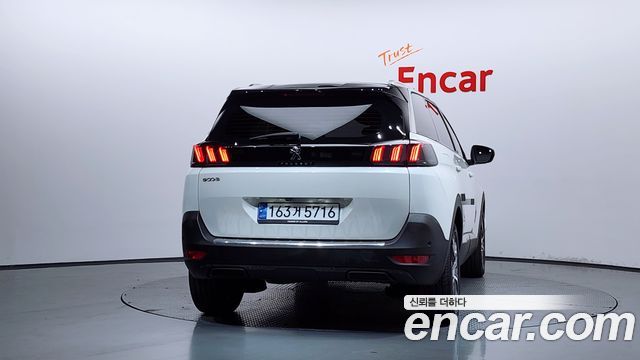 Peugeot 5008 из Кореи Encar