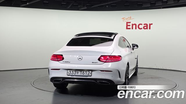 Mercedes-Benz C-Class из Кореи Encar