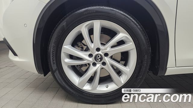 Infiniti Q30 из Кореи Encar