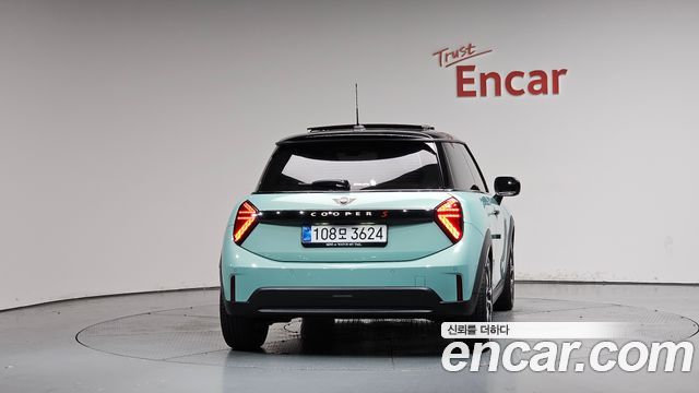 Mini Cooper из Кореи Encar
