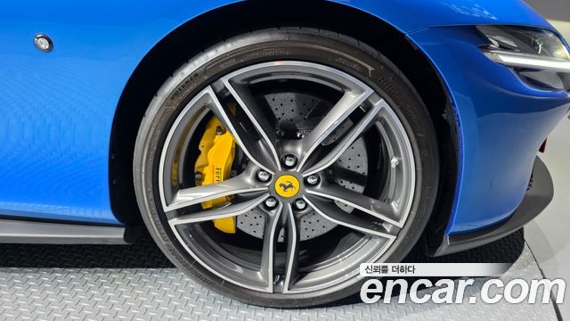 Ferrari Roma из Кореи Encar