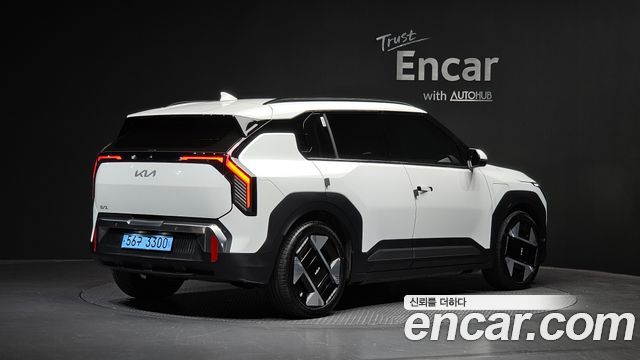 Kia EV3 из Кореи Encar