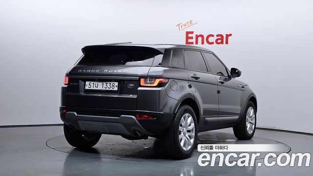Land Rover Range Rover Evoque 2.0 TD4 SE — пробег 81 507 км — фото 2 из 5