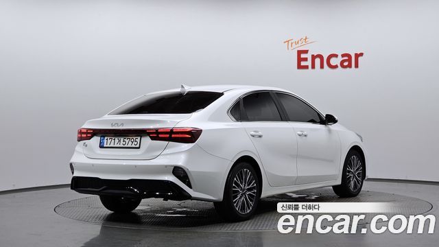 Kia K3 из Кореи Encar