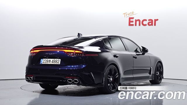 Kia Stinger из Кореи Encar
