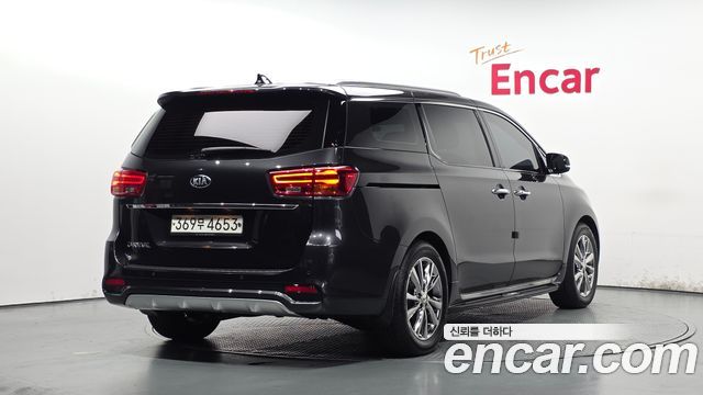 Kia Carnival 9-Seater Prstige — пробег 170 150 км — фото 2 из 5