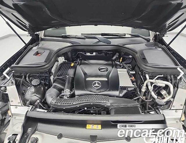 Mercedes-Benz GLC-Class GLC300 4MATIC AMG Line — пробег 93 723 км — фото 5 из 5
