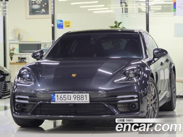 Porsche Panamera 2.9 AWD Platinum Edition — пробег 49 900 км — фото 1 из 5