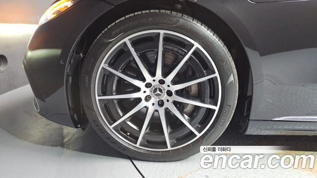 Mercedes-Benz EQS из Кореи Encar