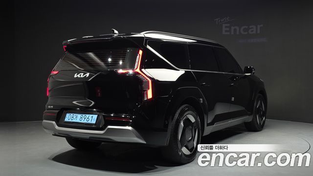 Kia EV9 из Кореи Encar