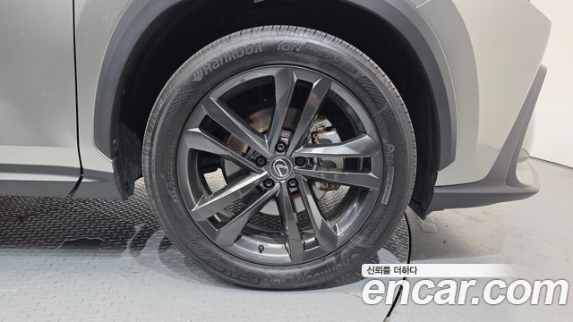 Lexus NX из Кореи Encar