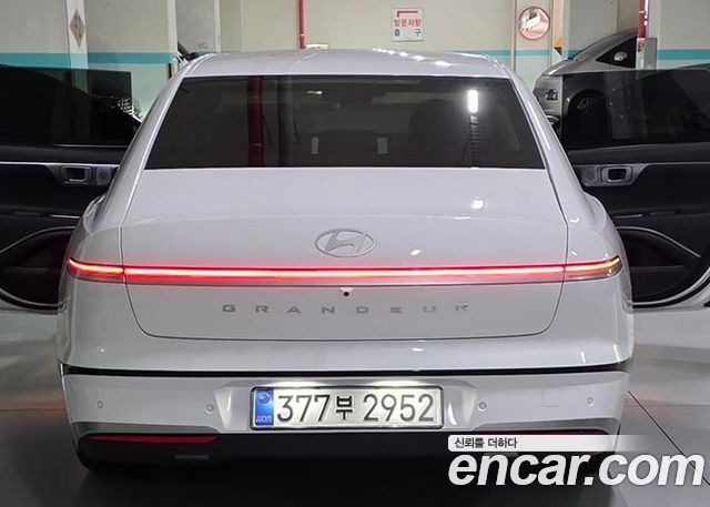Hyundai Grandeur из Кореи Encar