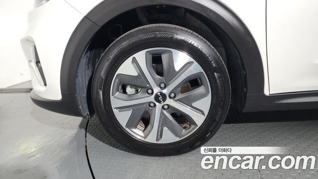 Kia Niro Earth — пробег 52 169 км — фото 5 из 5