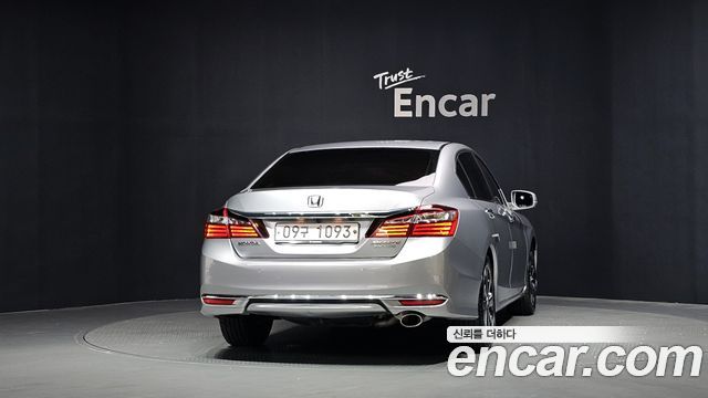 Honda Accord из Кореи Encar