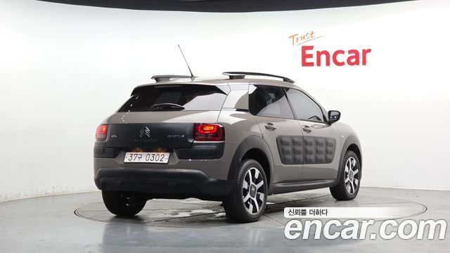 Citroen-DS C4 CACTUS из Кореи Encar