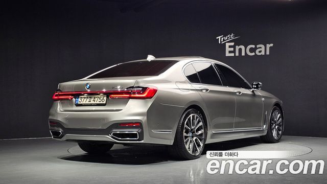 BMW 7-Series из Кореи Encar