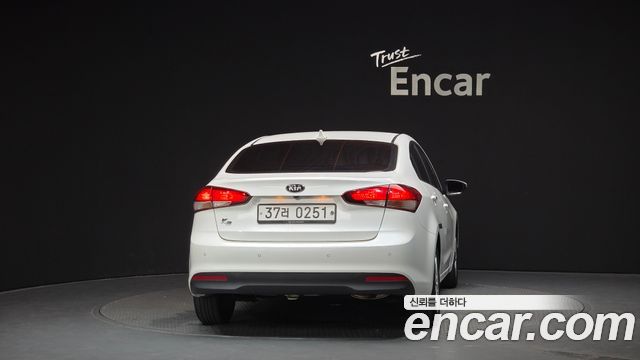 Kia K3 из Кореи Encar