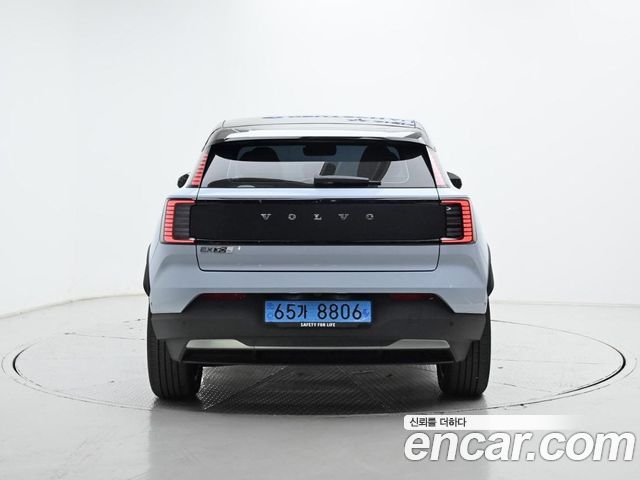 Volvo EX30 Performance Ultra — пробег 8 105 км — фото 4 из 5