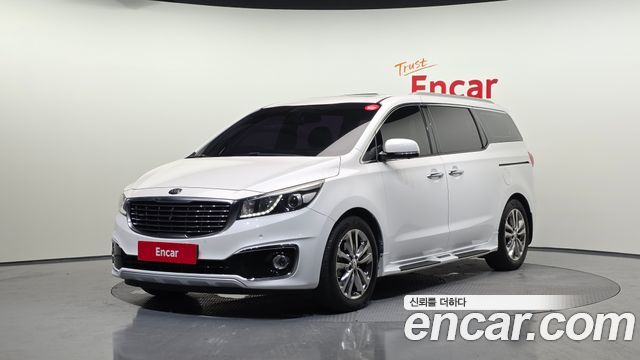 Kia Carnival 9-Seater Noblesse Special — пробег 127 678 км — фото 1 из 5