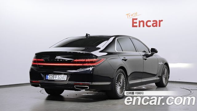 Genesis G90 из Кореи Encar
