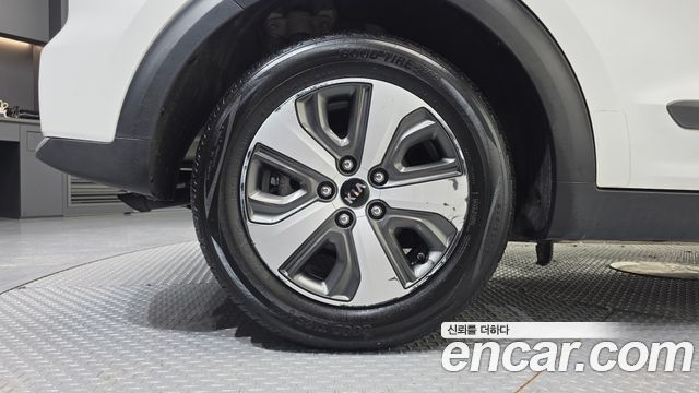 Kia Niro из Кореи Encar
