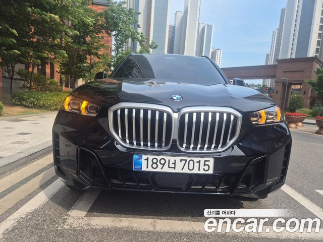 BMW X5 xDrive 40i M Sport — пробег 1 864 км — фото 2 из 5